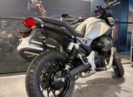 MOTO GUZZI V85 STRADA